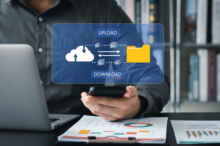 Cloud computing and online storage technologies, cloud computing and communications, connection to Internet server services for data transfer and data management. SharePoint problems